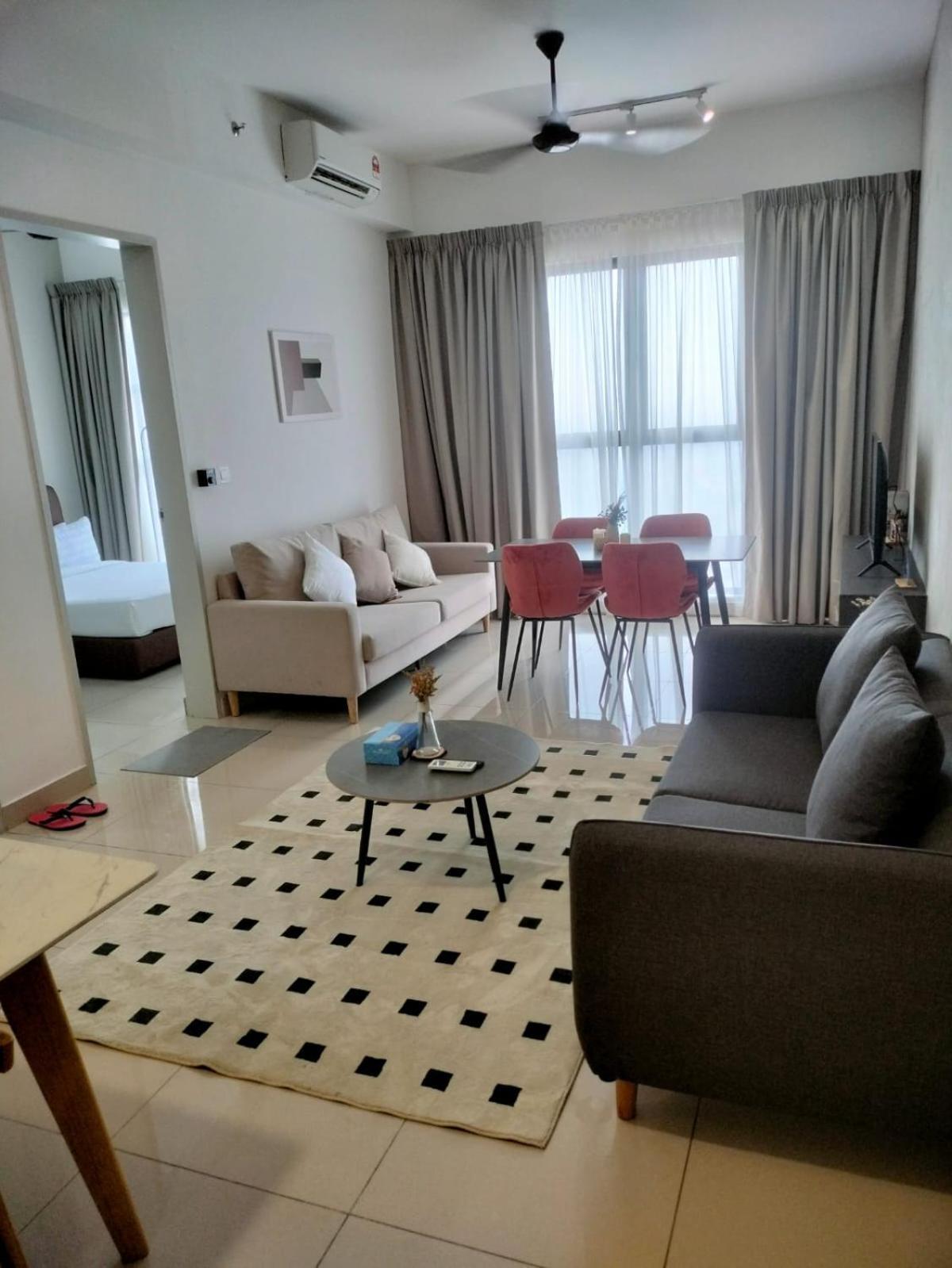 Trion Sfm Dream Service Apartment *